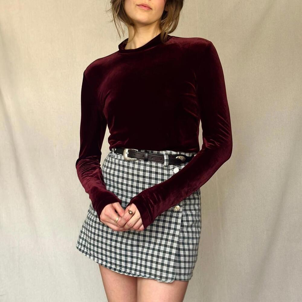 90s Velvet Wine Mock-neck Long Sleeve Top